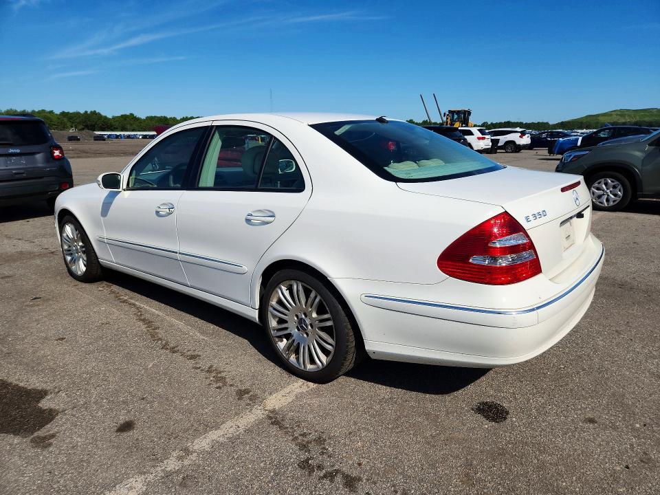 2006 Mercedes-benz E-class VIN WDBUF56J66A861536 COPART salvage auction — MINOR DENT/SCRATCHES, Ny - Certificate Of Title, sold $1,200 on 2026-08-14 (photo 2)