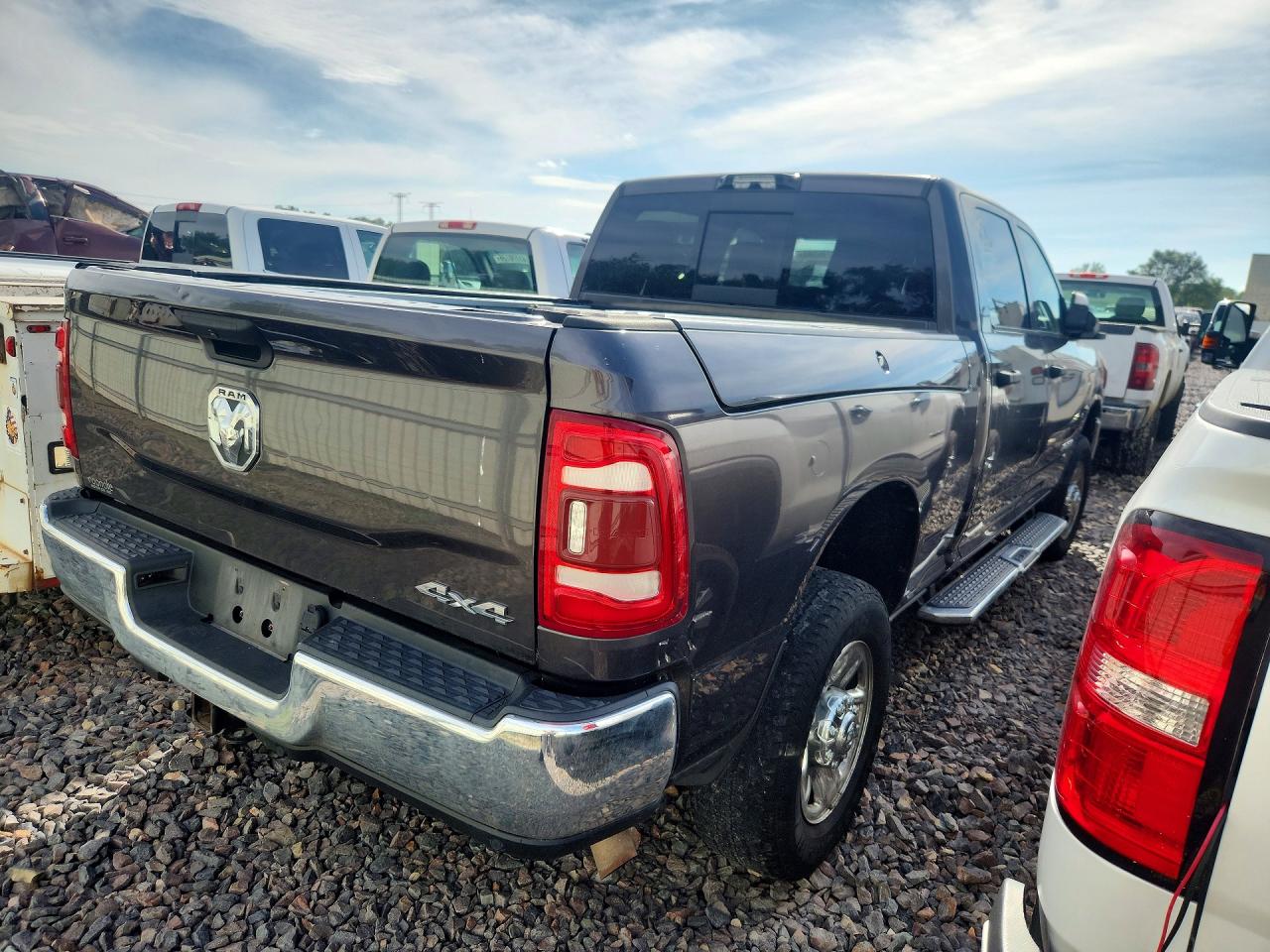 2021 Ram 2500 VIN 3C6UR5CJ5MG507445 COPART salvage auction — Rear End, IL - CERTIFICATE OF TITLE, sold $7,700 on 2026-09-25 (photo 3)
