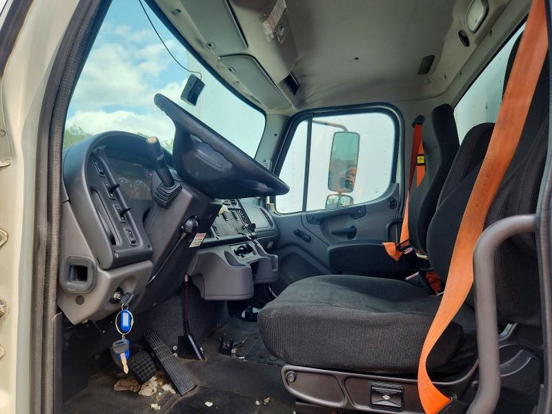 2014 Frht - freightliner VIN 1FVACWDT2EHFS9338 COPART salvage auction — MINOR DENT/SCRATCHES, MD - CERTIFICATE OF TITLE, sold $4,600 on 2026-08-31 (photo 7)