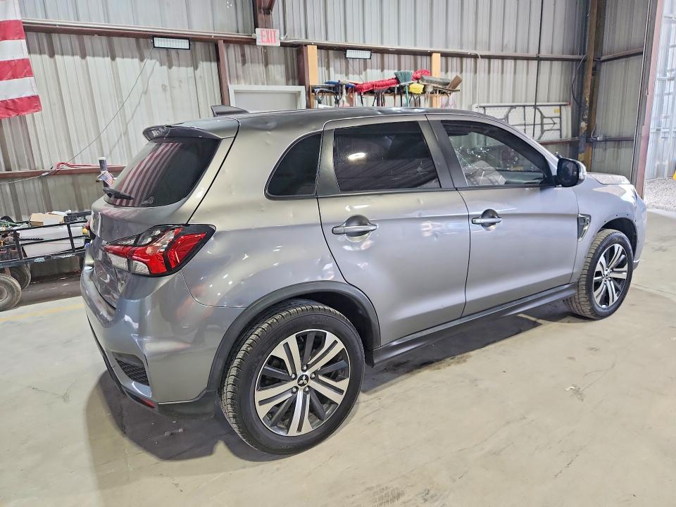 2020 Mitsubishi Outlander sport VIN JA4AR3AU2LU022005 COPART salvage auction — HAIL, MO - CERT OF TITLE-REPOSSESSED, sold $5,500 on 2026-09-05 (photo 3)
