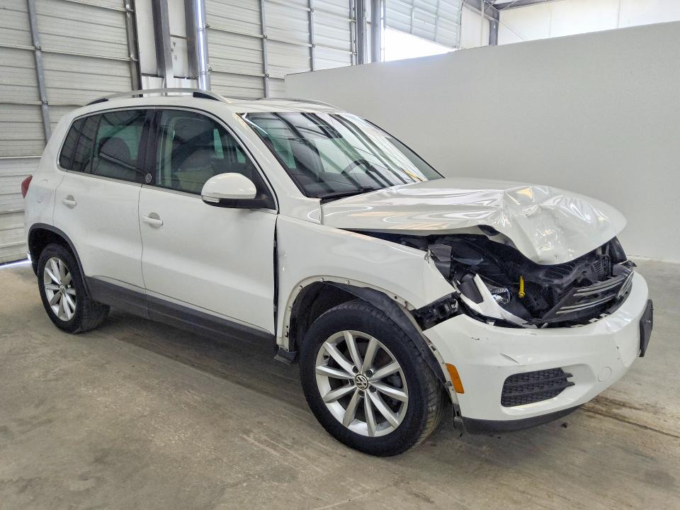 2017 Volkswagen Tiguan VIN WVGRV7AX2HW508312 COPART salvage auction — FRONT END, TX - CERTIFICATE OF TITLE, sold $775 on 2026-08-11 (photo 4)