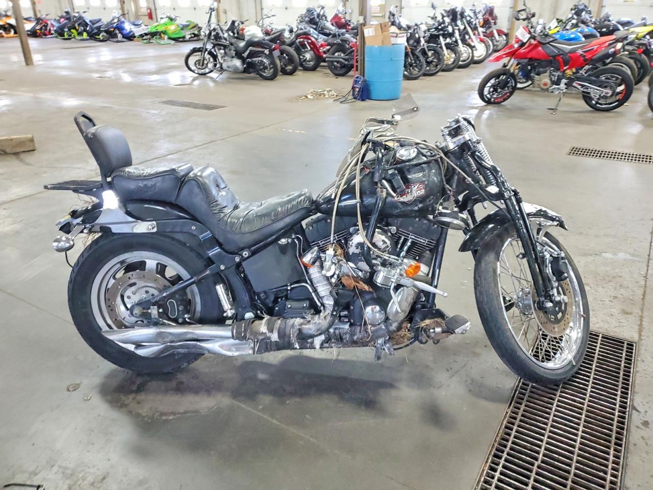 2002 Harley-davidson Fxstb VIN 1HD1BTY1X2Y017694 COPART salvage auction — Side, MN - CERT OF TITLE-PRIOR SALVAGE, sold $250 on 2026-09-11 (photo 1)