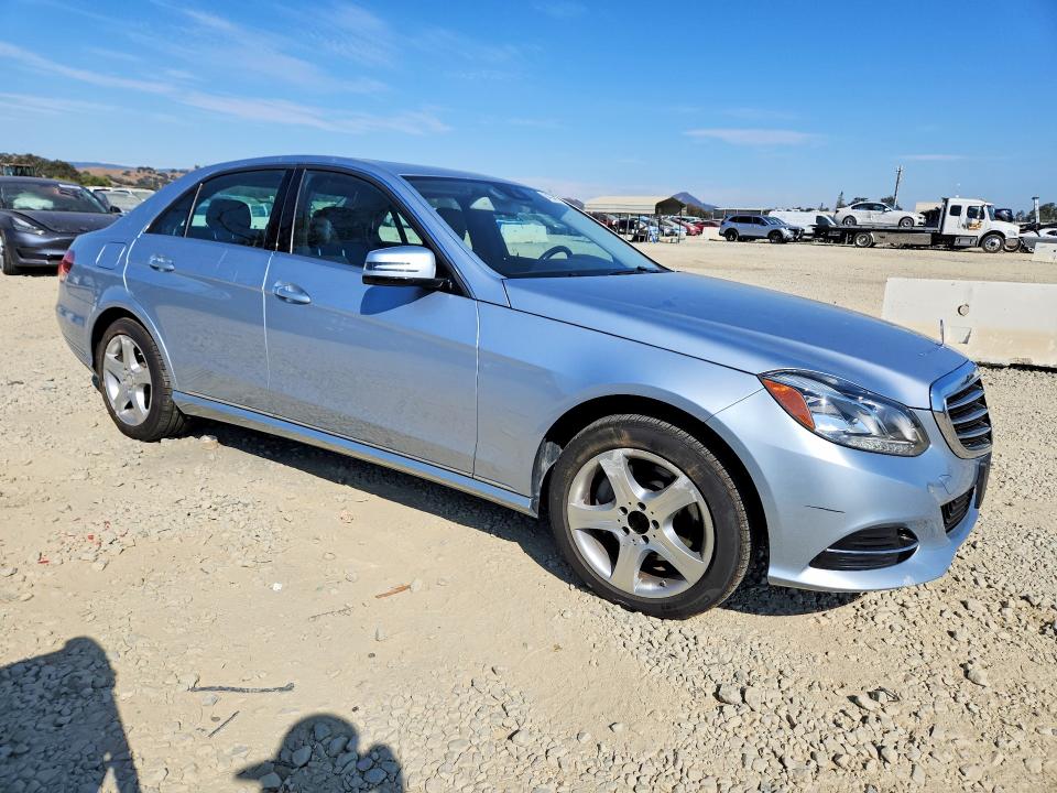 2015 Mercedes-benz E-klasse VIN WDDHF5KB2FB089750 COPART salvage auction — REAR END, Ca - Salvage Certificate, sold $3,350 on 2026-08-13 (photo 4)