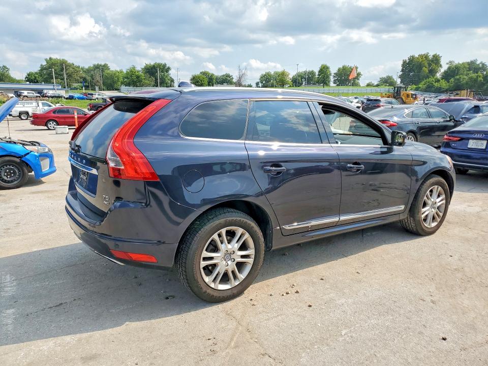 2016 Volvo Xc60 VIN YV4612RM1G2861109 COPART salvage auction — MINOR DENT/SCRATCHES, Mo - Certificate Of Title, sold $4,900 on 2026-08-07 (photo 3)