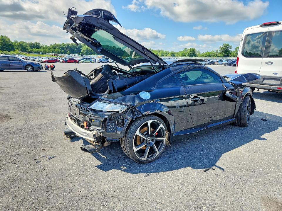 2018 Audi Tt rs VIN WUACSAFV3J1903130 COPART salvage auction — ALL OVER, PA - CERTIFICATE OF SALVAGE, sold $4,200 on 2026-08-18 (photo 3)