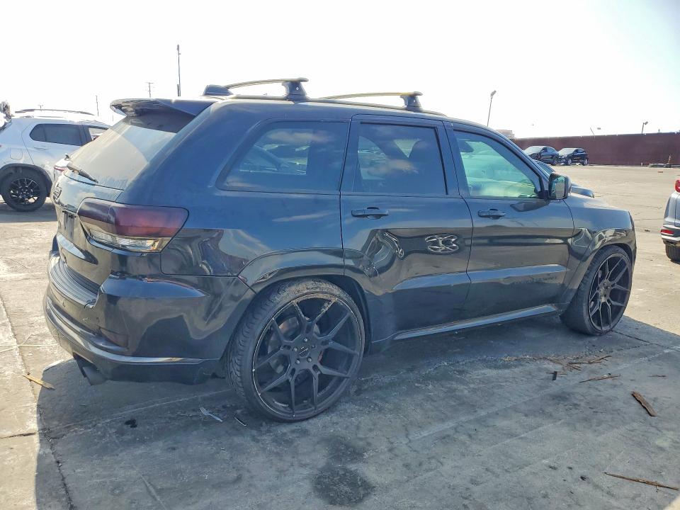 2016 Jeep Cherokee VIN 1C4RJECG5GC313676 COPART salvage auction — NORMAL WEAR, CA - DIS/DLR/EXP ONLY CLEAN TITLE, sold $3,090 on 2026-08-16 (photo 3)