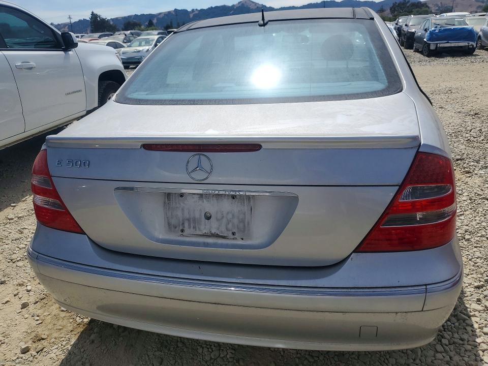 2005 Mercedes-benz E-klasse VIN WDBUF65J85A649260 COPART salvage auction — MINOR DENT/SCRATCHES, Ca - Dis/Dlr/Exp Only Clean Title, sold $350 on 2026-08-20 (photo 6)