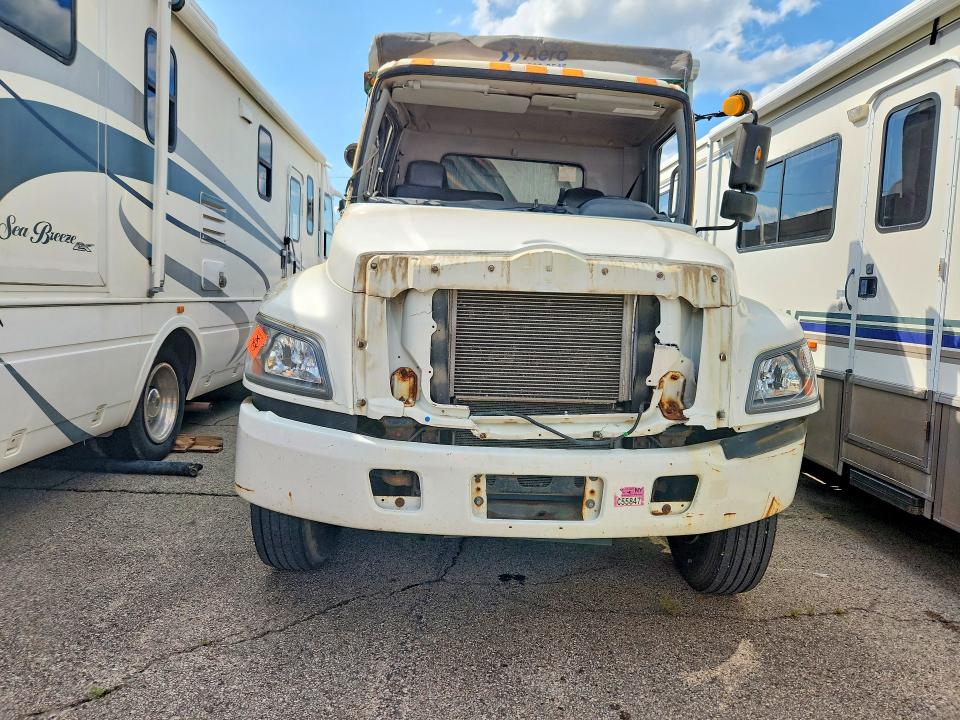 2016 Hino 258/268 VIN 5PVNJ8JV5G4S60781 COPART salvage auction — ROLLOVER, OH - CERT OF TITLE-SALVAGE, sold $3,400 on 2026-09-10 (photo 5)