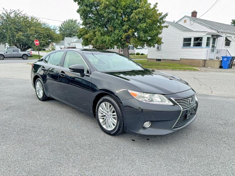 2013 Lexus ES VIN JTHBK1GG3D2059676 COPART salvage auction — NORMAL WEAR, Salvage Title, sold $3,650 on 2026-09-08 (photo 1)