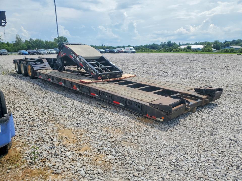 2008 Aro VIN 40FSK574581028632 COPART salvage auction — FRONT END, KY - CERT OF TITLE-SALVAGE, sold $14,000 on 2026-08-27 (photo 4)