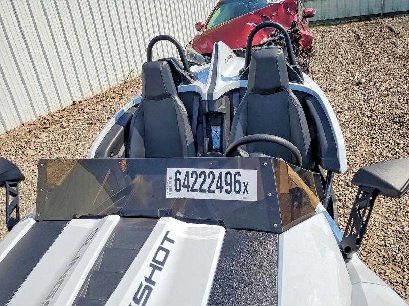 2024 Polaris Slingshot VIN 57XAATGD4R8163025 COPART salvage auction — MINOR DENT/SCRATCHES, VA - CERTIFICATE OF TITLE (P), sold $16,500 on 2026-08-31 (photo 5)