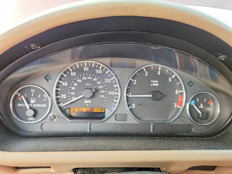 2001 BMW Z3 VIN WBACN33451LM01555 COPART salvage auction — FRONT END, Mt - Certificate Of Title, sold $1,300 on 2026-08-17 (photo 9)