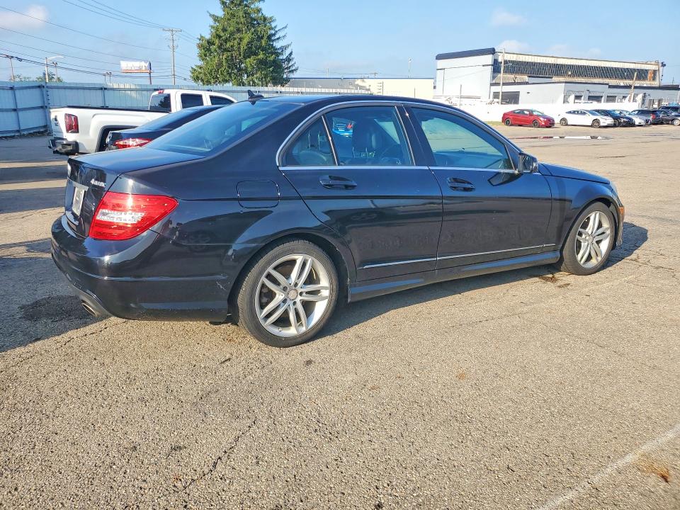 2013 Mercedes-benz VIN WDDGF8AB4DA835827 COPART salvage auction — FRONT END, OH - CERTIFICATE OF TITLE, sold $850 on 2026-08-14 (photo 3)