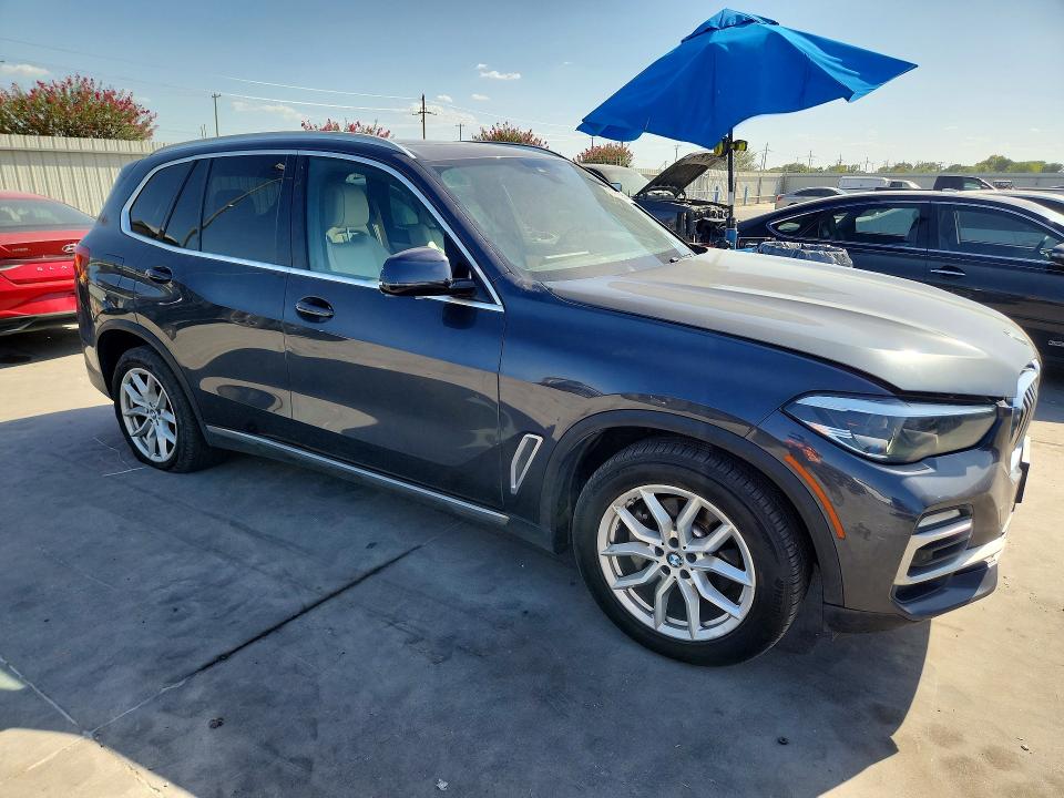 2019 BMW X5 VIN 5UXCR6C55KLL06513 COPART salvage auction — REAR END, Tx - Certificate Of Title, sold $18,000 on 2026-10-08 (photo 4)
