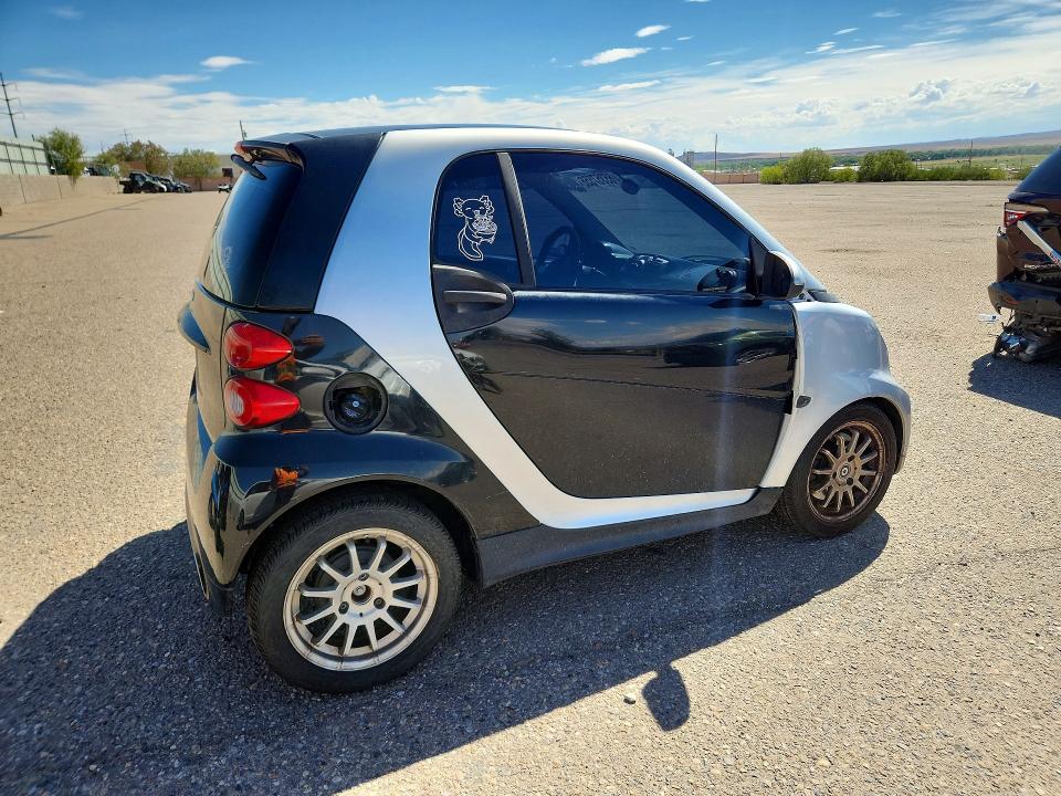 2013 Smart Fortwo VIN WMEEJ3BA2DK695281 COPART salvage auction — FRONT END, Salvage Title, sold $175 on 2026-08-20 (photo 3)