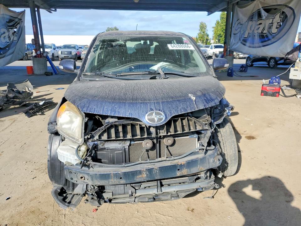 2008 Scion Xd VIN JTKKU10428J024126 COPART salvage auction — SIDE, CA - SALVAGE CERTIFICATE, sold $600 on 2026-09-10 (photo 5)