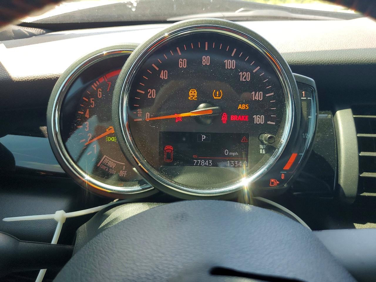 2019 Mini Cooper VIN WMWWG9C59K3E40673 COPART salvage auction — Front End, SC - CERT OF TITLE-SALVAGE, sold $1,200 on 2026-09-02 (photo 9)