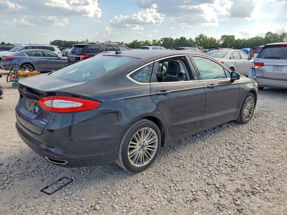 2016 Ford Fusion VIN 3FA6P0H99GR207804 COPART salvage auction — SIDE, Tx - Salvage Vehicle Title, sold $1,200 on 2026-09-25 (photo 3)