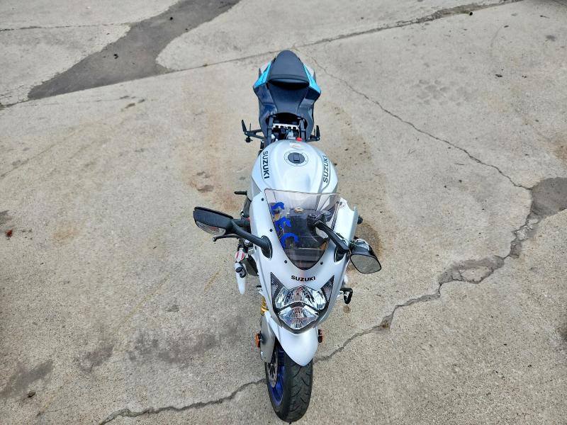 2026 Suzuki Gsx-r VIN JS1GR7MA7T7100344 COPART salvage auction — FRONT END, Mi - Scrap Certificate Of Title, sold $2,600 on 2026-09-25 (photo 5)
