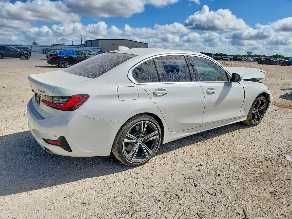 2022 BMW 3 Series VIN 3MW5R1J05N8C78273 COPART salvage auction — FRONT END, TX - SALVAGE VEHICLE TITLE, sold $8,300 on 2026-09-24 (photo 3)