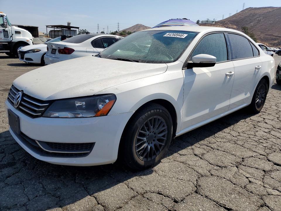 2014 Volkswagen Passat VIN 1VWAT7A30EC050199 COPART salvage auction — MINOR DENT/SCRATCHES, Ca - App For Dup Clean Or Ac, sold $350 on 2026-09-10 (photo 1)