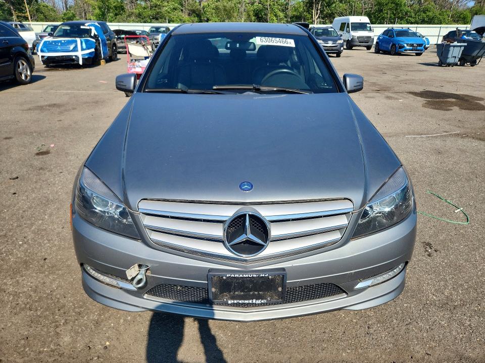 2011 Mercedes-benz C class VIN WDDGF8BB5BR159532 COPART salvage auction — MINOR DENT/SCRATCHES, NJ - CERTIFICATE OF TITLE, sold $550 on 2026-08-12 (photo 5)