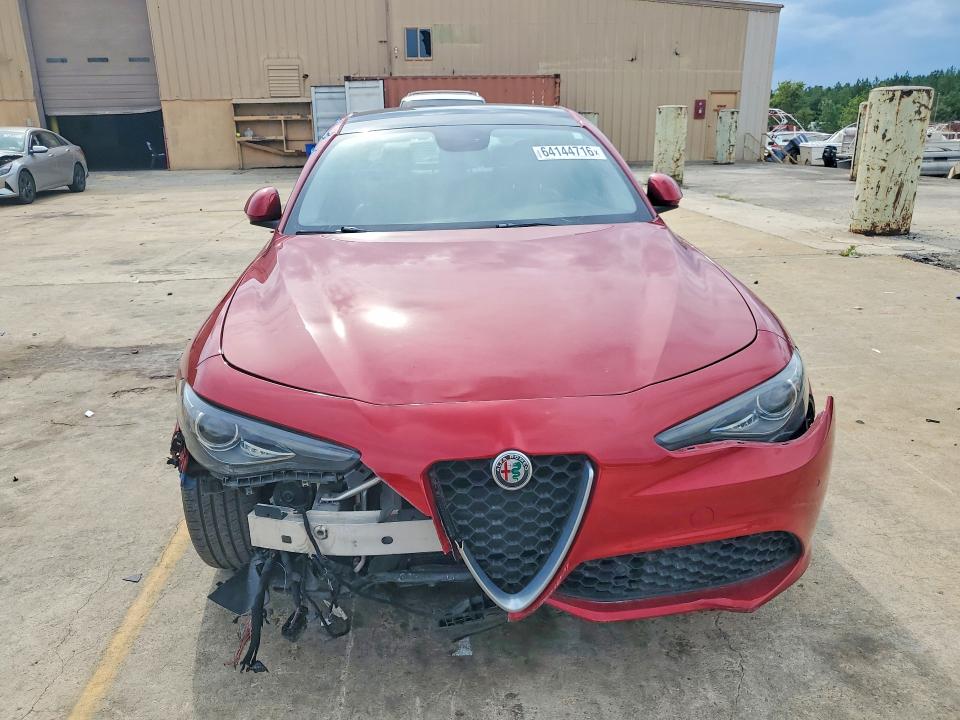 2017 Alfa romeo Giulia VIN ZARFAECN1H7561781 COPART salvage auction — FRONT END, Ga - Certificate Of Title (P), sold $5,000 on 2026-08-25 (photo 5)