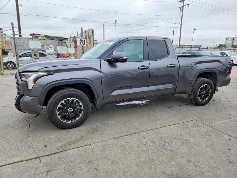 2022 Toyota Tundra VIN 5TFLA5DA4NX038209 — COPART salvage auction photo