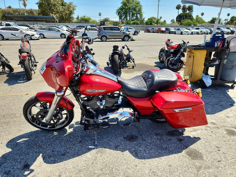 2021 Harley-davidson Flhx VIN 1HD1KBC24MB639918 COPART salvage auction — MINOR DENT/SCRATCHES, CA - SALVAGE CERTIFICATE, sold $4,950 on 2026-09-30 (photo 3)