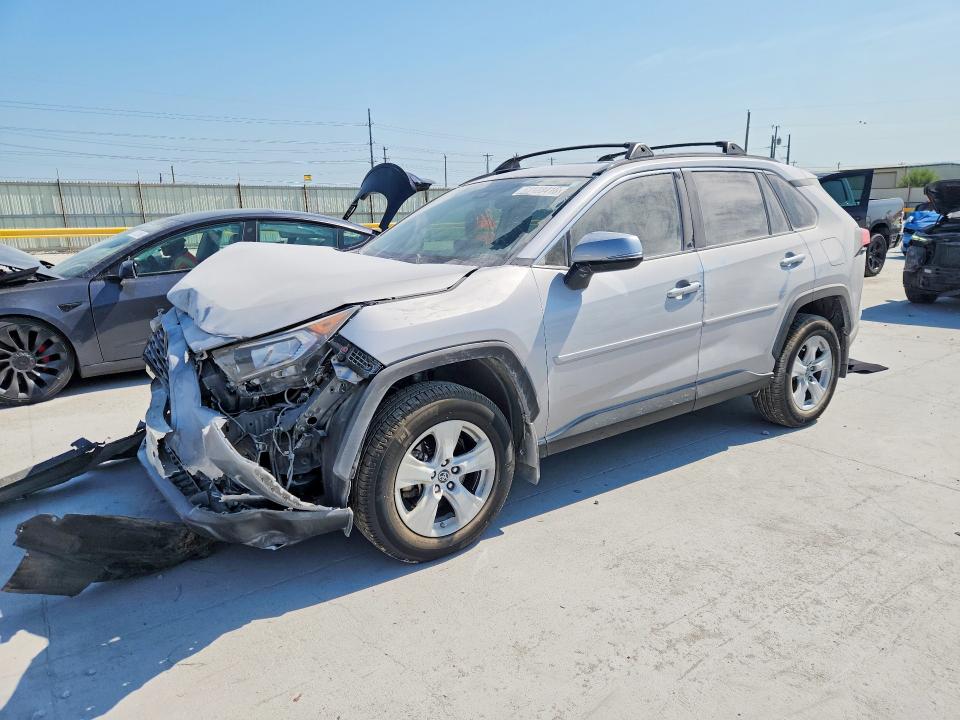 2019 Toyota Rav 4 VIN JTMW1RFV5KD024711 — COPART salvage auction photo
