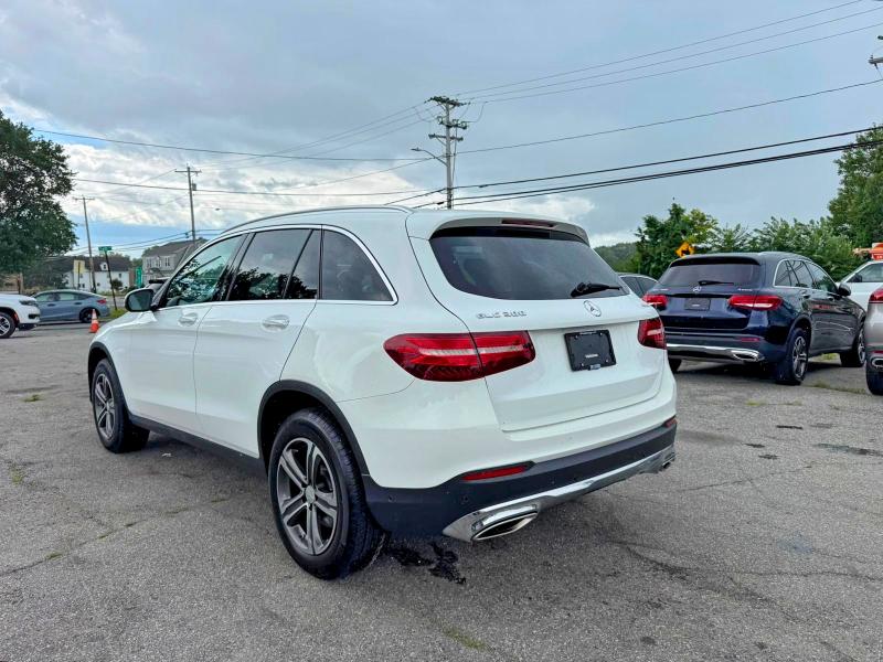 2017 Mercedes-benz Glc class VIN WDC0G4KB9HF121131 COPART salvage auction — NORMAL WEAR, NJ - CERTIFICATE OF TITLE (P), sold $9,800 on 2026-08-12 (photo 3)