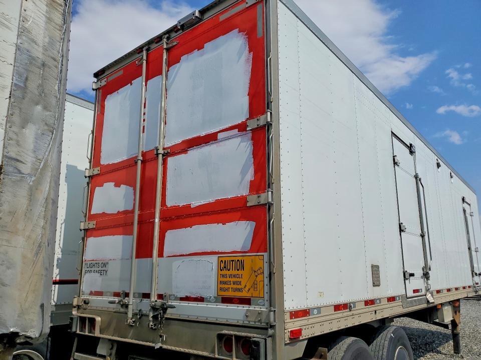2016 Utility trailer VIN 1UYVS2359GU484001 COPART salvage auction — SIDE, IL - DIS/DLR/EXP ONLY CLEAN TITLE (P), sold $1,850 on 2026-09-29 (photo 6)