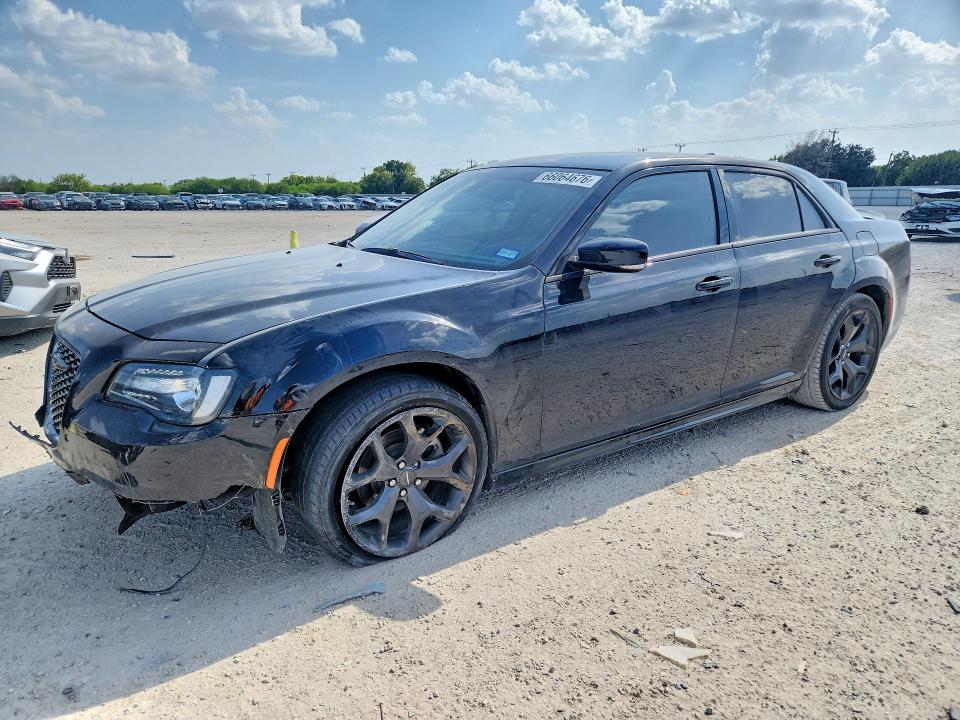 2023 Chrysler 300 VIN 2C3CCADG0PH556286 — COPART salvage auction photo