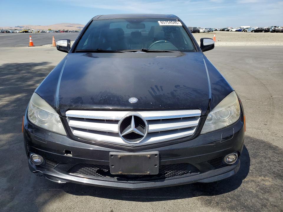 2008 Mercedes-benz C-klasse VIN WDDGF56X08R036332 COPART salvage auction — MINOR DENT/SCRATCHES, Ca - Dis/Dlr/Exp Only Clean Title, sold $250 on 2026-08-19 (photo 5)