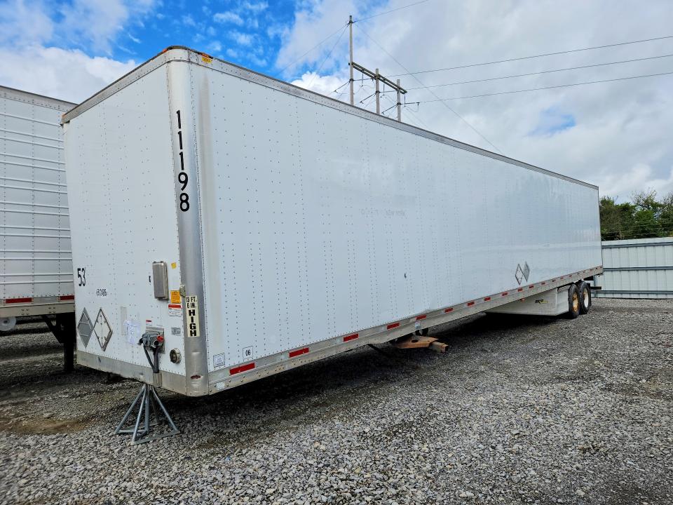 2018 Utility Vs2dx VIN 1UYVS2539J7376107 COPART salvage auction — UNDERCARRIAGE, AZ - CERT OF TITLE - SALVAGE, sold $250 on 2026-09-10 (photo 1)