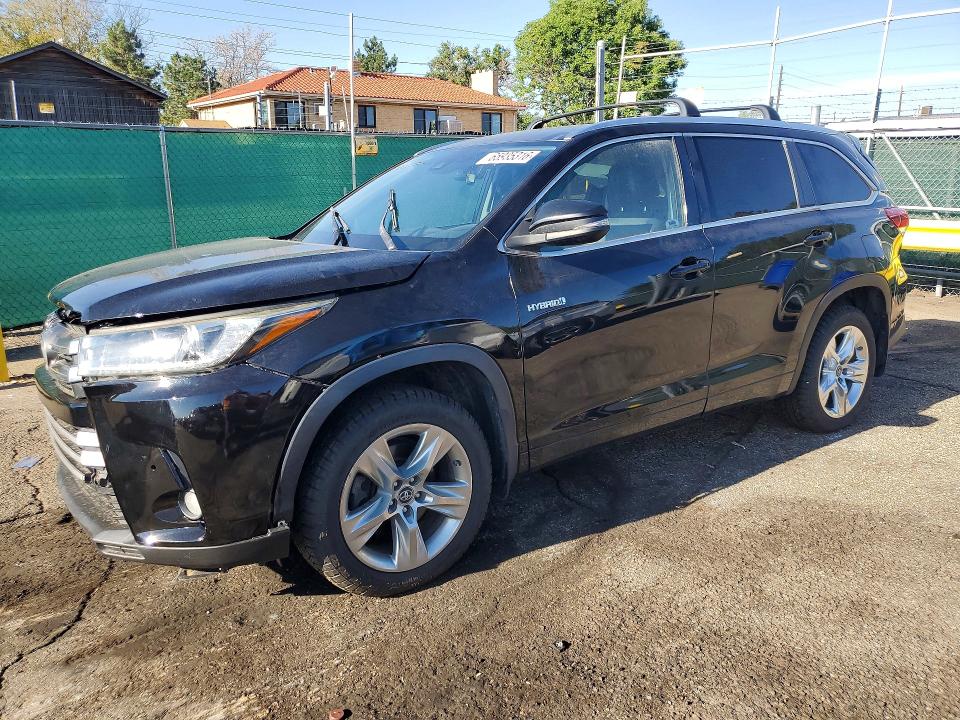 2017 Toyota Highlander VIN 5TDDGRFH8HS027163 — COPART salvage auction photo
