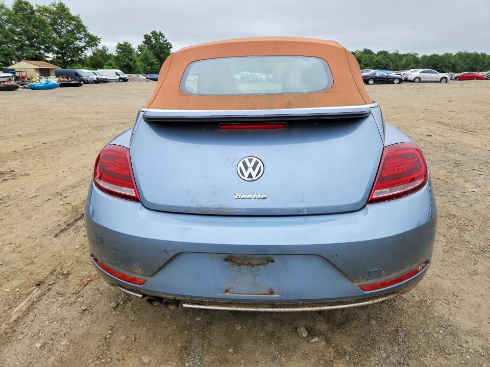 2019 Volkswagen Beetle VIN 3VW5DAAT4KM512219 COPART salvage auction — NORMAL WEAR, Salvage Title, sold $9,800 on 2026-08-12 (photo 6)