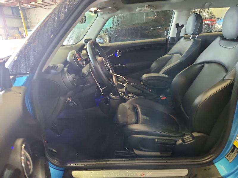 2017 Mini Cooper VIN WMWXP7C58H2A45424 COPART salvage auction — SIDE, Fl - Cert Of Title Slvg Rebuildable, sold $1,300 on 2026-08-19 (photo 7)