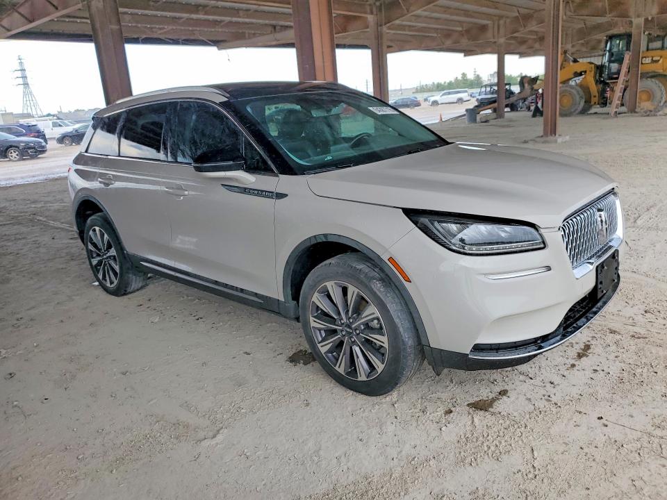 2022 Lincoln Corsair VIN 5LMCJ2C99NUL14500 COPART salvage auction — SIDE, TX - SALVAGE VEHICLE TITLE, sold $9,800 on 2026-09-08 (photo 4)