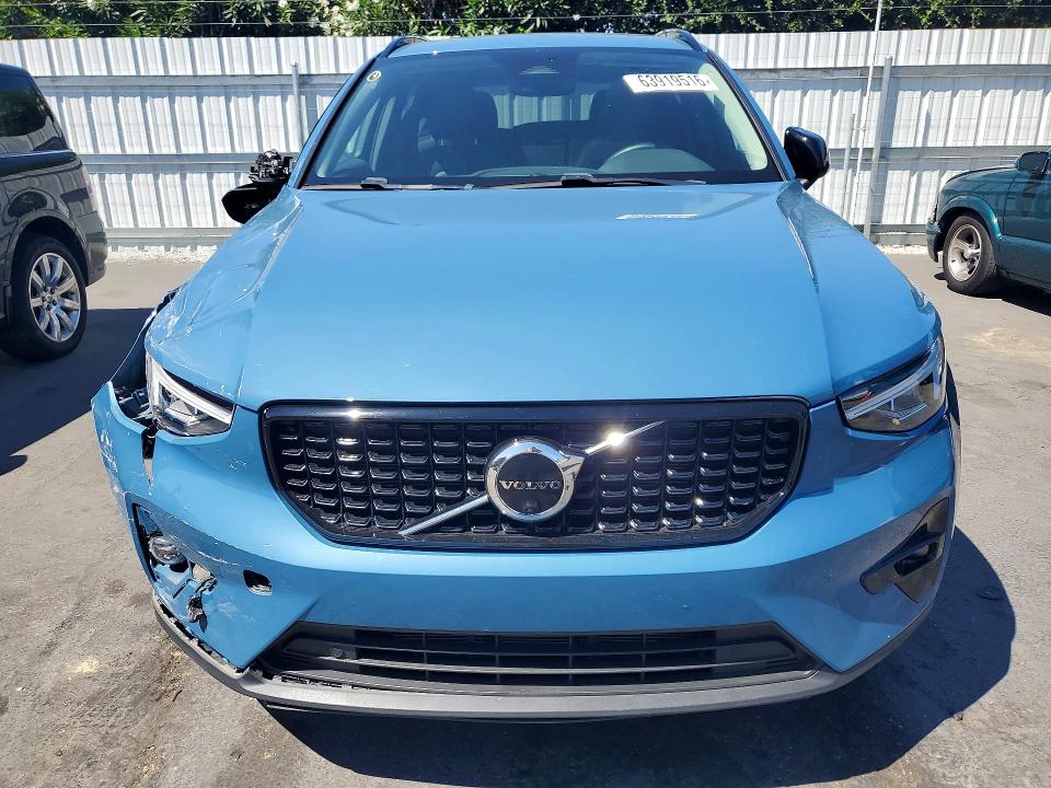 2023 Volvo Xc40 VIN YV4L12UW9P2071150 COPART salvage auction — FRONT END, Ca - Salvage Certificate, sold $11,200 on 2026-08-11 (photo 5)