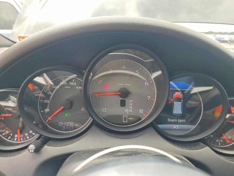 2015 Porsche Cayenne VIN WP1AB2A24FLA56510 COPART salvage auction — MINOR DENT/SCRATCHES, Salvage Title, sold $1,650 on 2026-08-11 (photo 9)