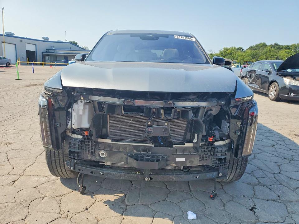 2026 Cadillac Xt4 VIN 1GYC3KML9TZ703367 COPART salvage auction — FRONT END, Tx - Certificate Of Title, sold $26,750 on 2026-08-17 (photo 5)