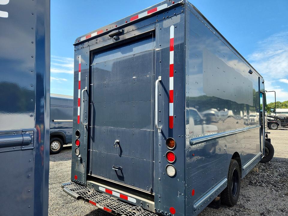 2021 Freightliner Mt45g VIN 4UZAC2EA9MCML0652 COPART salvage auction — FRONT END, MA - CERTIFICATE OF TITLE, sold $14,000 on 2026-09-08 (photo 6)