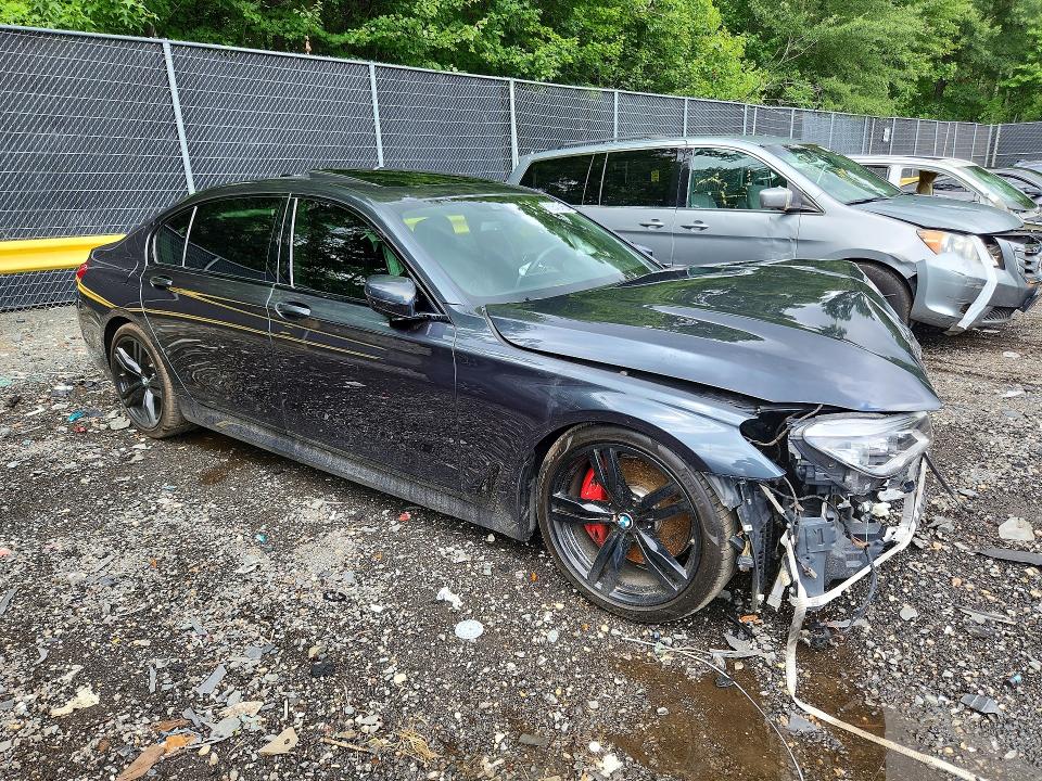 2018 BMW 7er VIN WBA7F0C59JGM22648 COPART salvage auction — FRONT END, Md - Cert Of Salvage > 75% Damage, sold $4,400 on 2026-08-14 (photo 4)