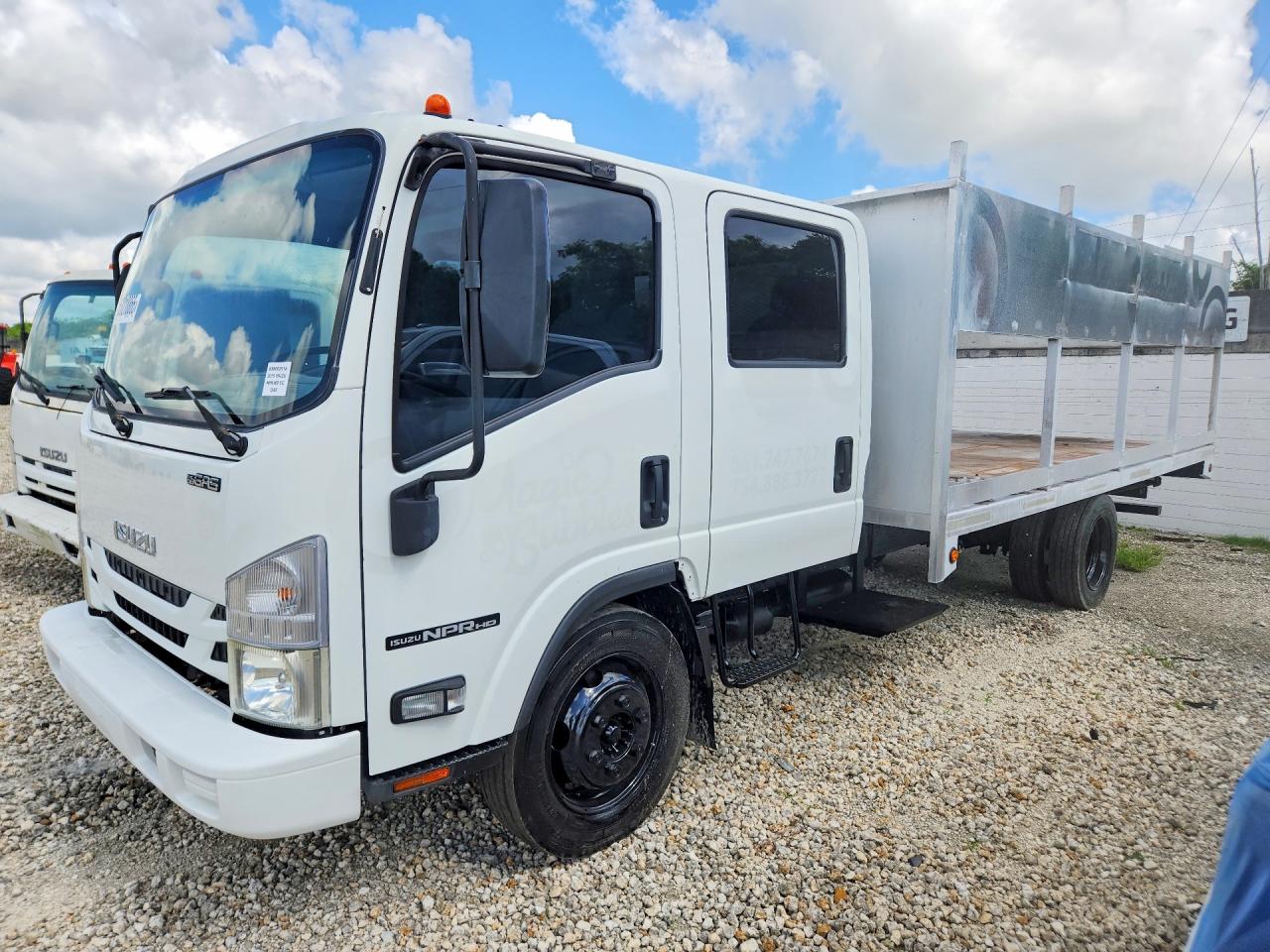 2019 Isuzu Npr Hd VIN 54DC4J1B2KS800261 — COPART salvage auction photo