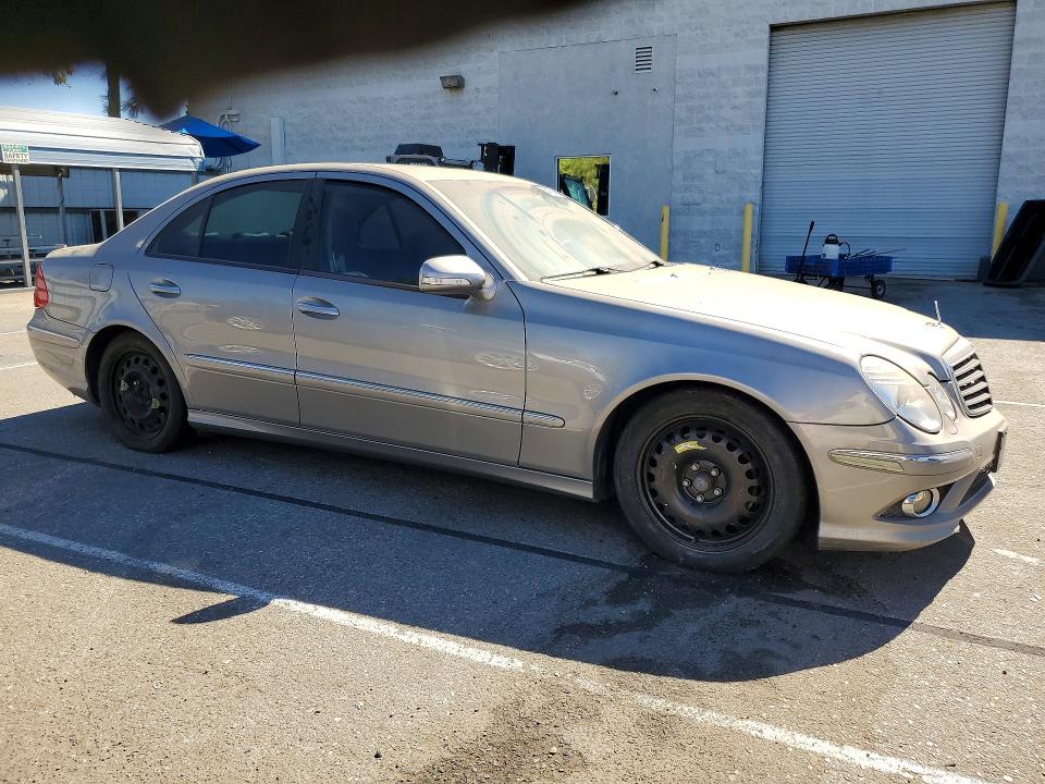 2009 Mercury E-class VIN WDBUF56XX9B431818 COPART salvage auction — NORMAL WEAR, CA - DIS/DLR/EXP ONLY CLEAN TITLE, sold $375 on 2026-08-20 (photo 4)