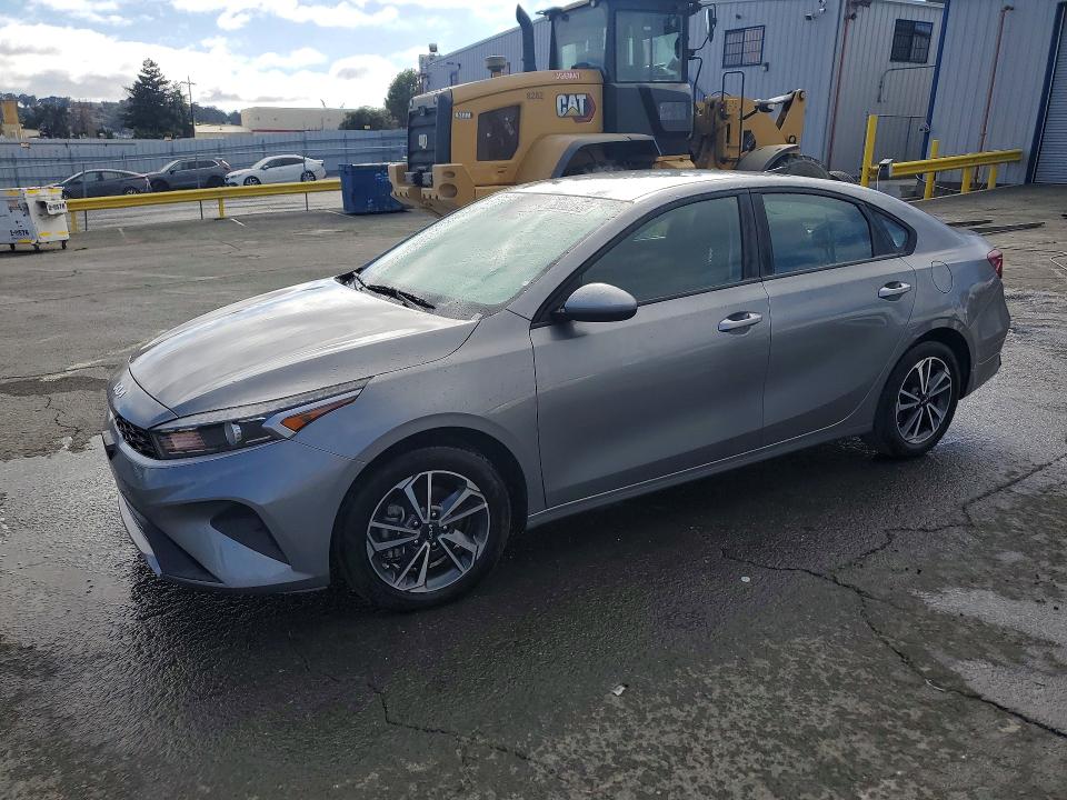 2023 Kia Forte VIN 3KPF24ADXPE506868 — COPART salvage auction photo