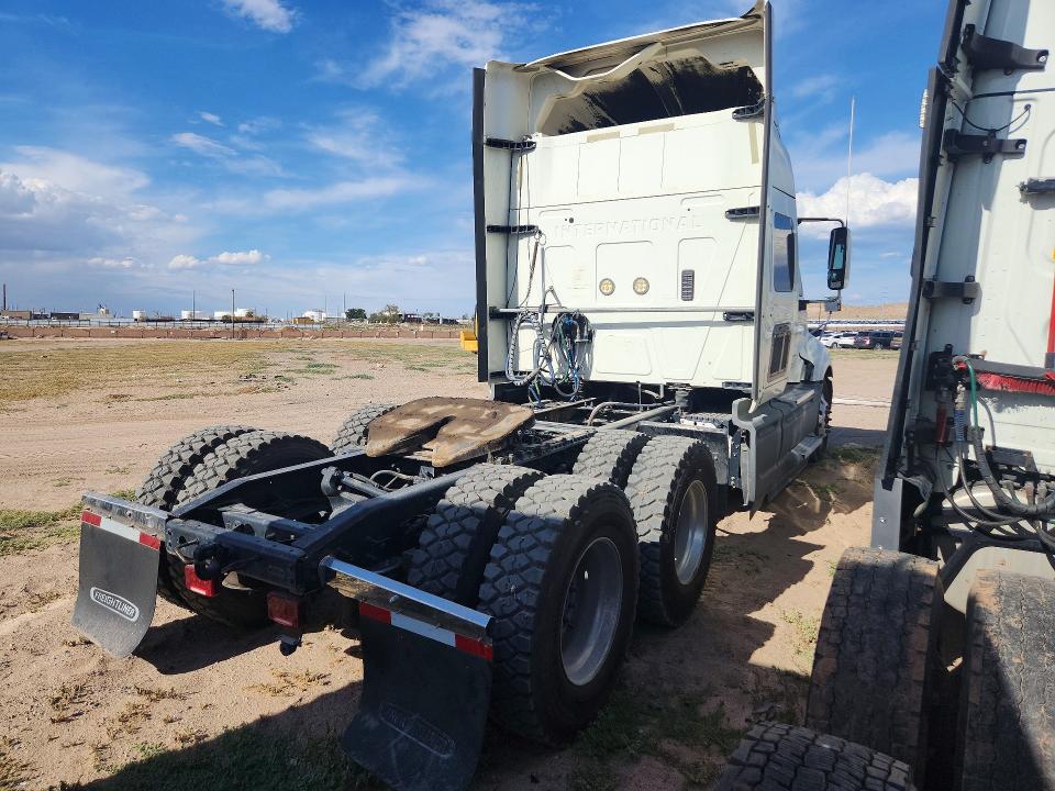 2014 International VIN 3HSDJSJR4EN760560 COPART salvage auction — MINOR DENT/SCRATCHES, Salvage Title, sold $11,000 on 2026-09-22 (photo 3)