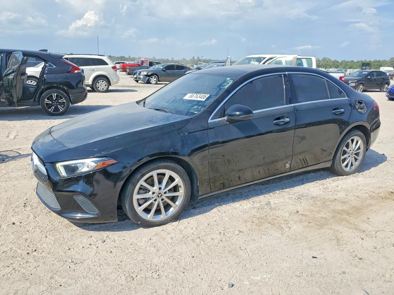 2019 Mercedes-Benz A-Class VIN WDD3G4EB4KW033583 — COPART salvage auction photo