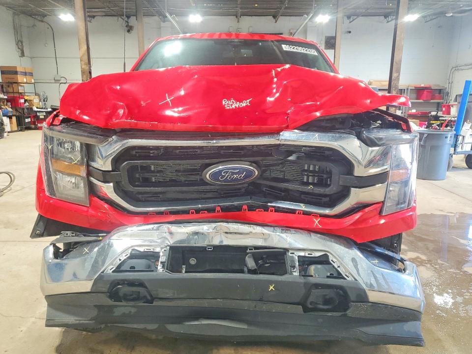 2023 Ford F-150 lightning VIN 1FTEW1EBXPKF49515 COPART salvage auction — FRONT END, ON - PERMIT NO BRAND - UNFIT, sold $11,300 on 2026-08-26 (photo 5)
